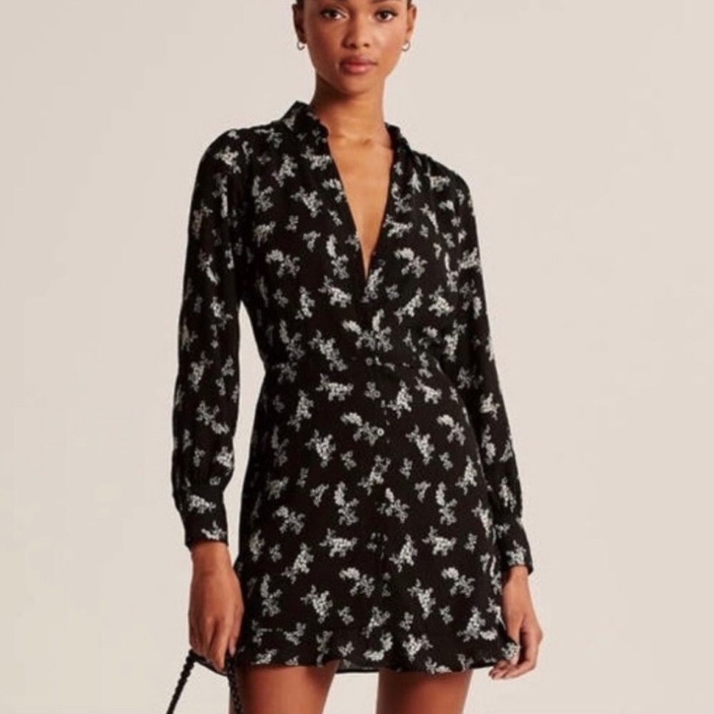 Abercrombie & Fitch Ruffle Hem Shirt Dress - Black - Size Small